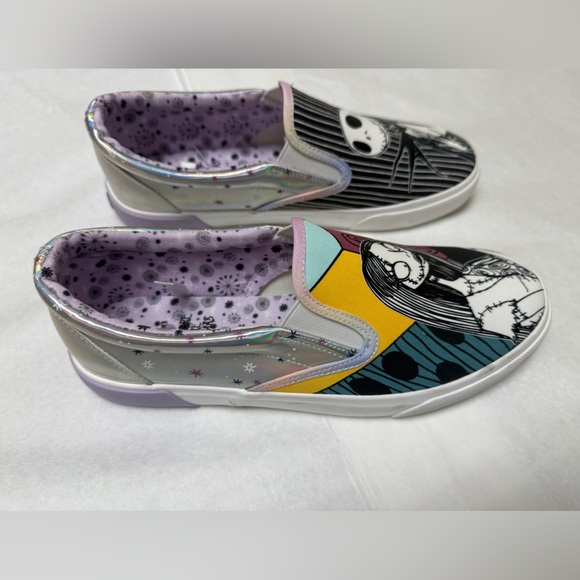 NwOt; Disney Shoes The Nightmare Before Christmas Jack & Sally Slip On Sneakers - Picture 4 of 9